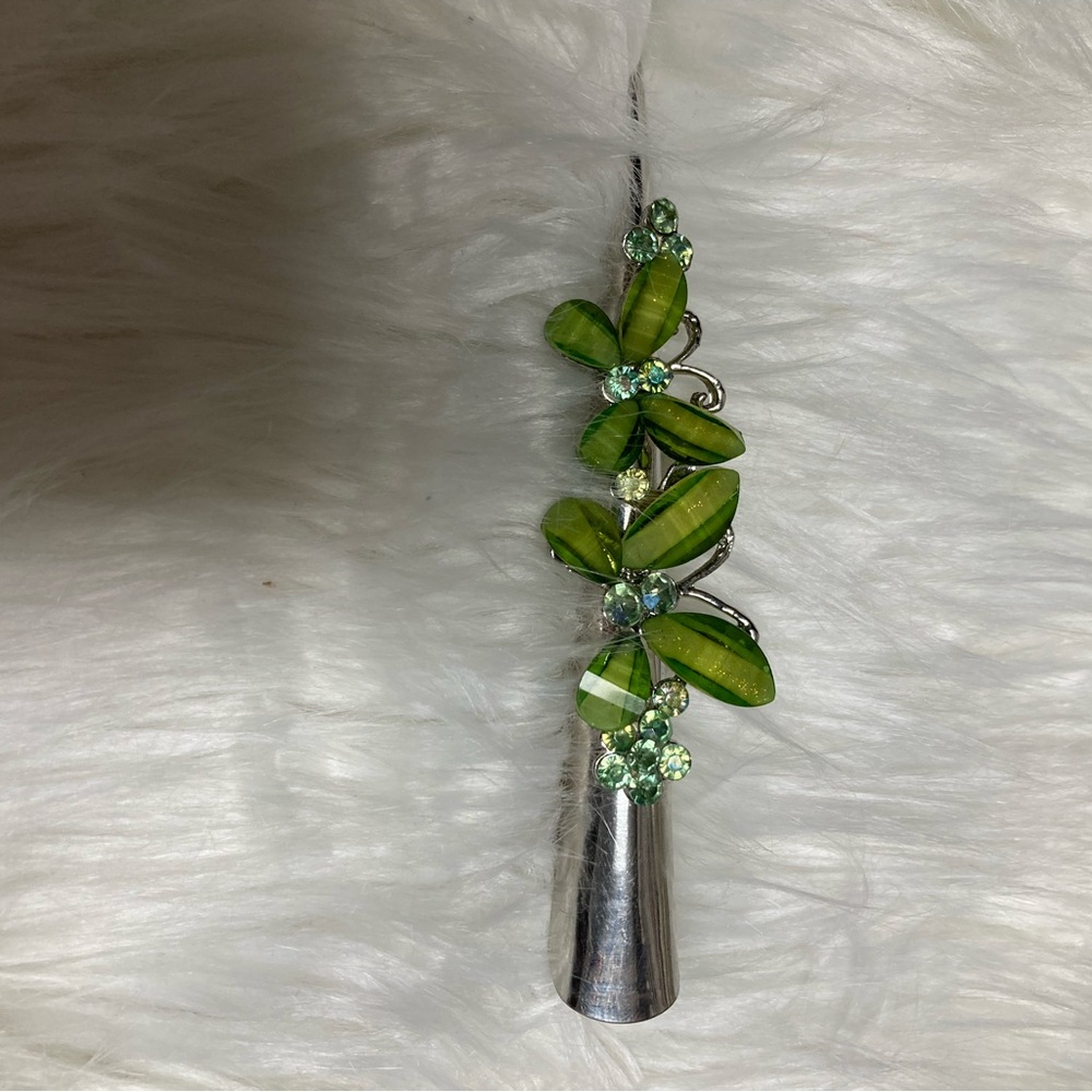 Green Floral Silver Pendant